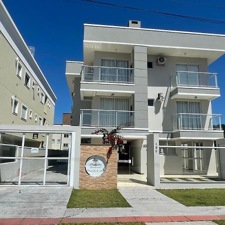 Apartamento Na Praia De Palmas Говернадор-Селсу-Рамус Экстерьер фото