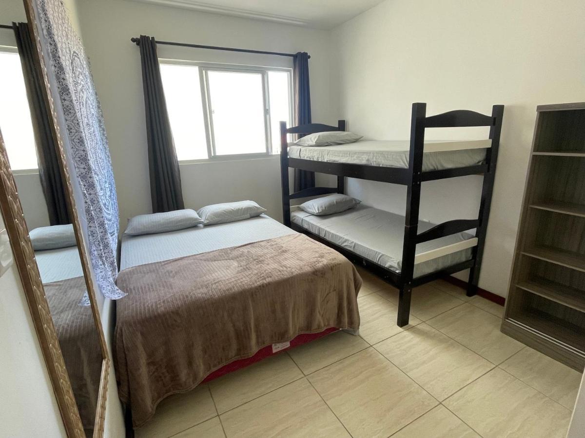 Apartamento Na Praia De Palmas Говернадор-Селсу-Рамус Экстерьер фото